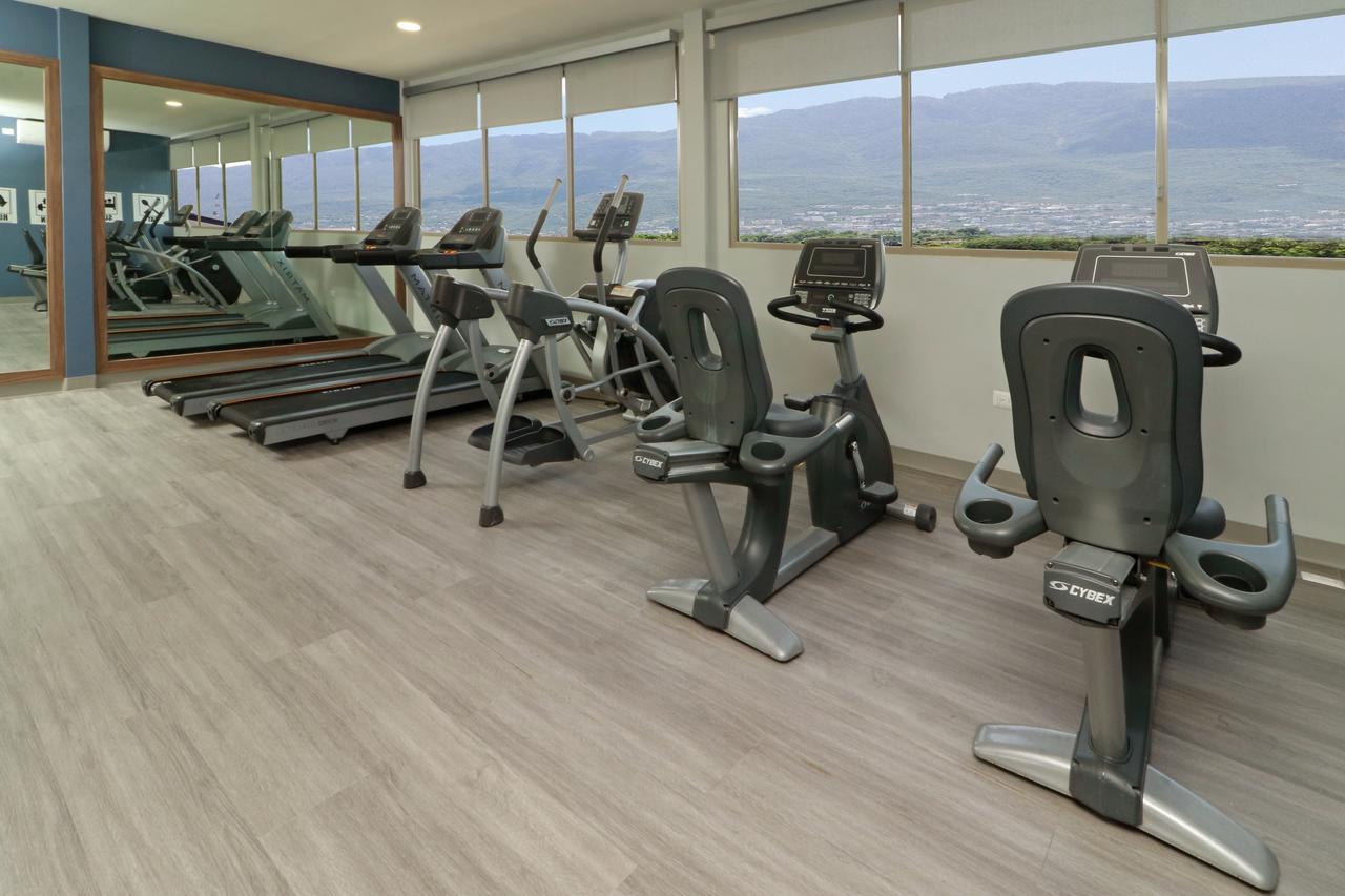 Wyndham Garden Monterrey Valle Real Exteriör bild