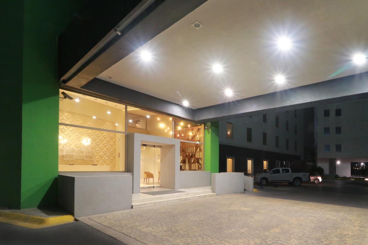 Wyndham Garden Monterrey Valle Real Exteriör bild